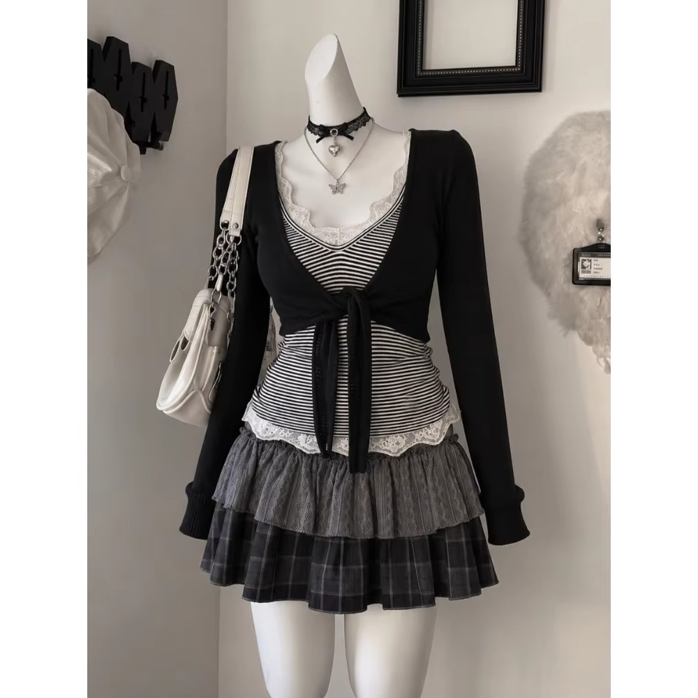 Vintage Fashion Retro Outfit - แฟชั่นเกาหลี ชุดกระโปรง 2 ชิ้น สำหรับผู้หญิง สไตล์ลำลอง