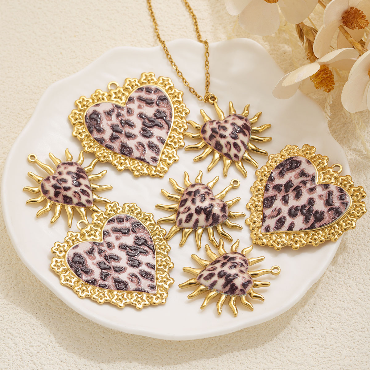 1-2 ชิ้น จี้สแตนเลสสตีลวินเทจ  - Vintage Fashion Nova บทวิจารณ์และราคา