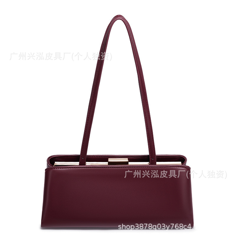กระเป๋าสะพายไหล่ทรงบาแกตต์สไตล - Vintage Fashion Years บทวิจารณ์และราคา