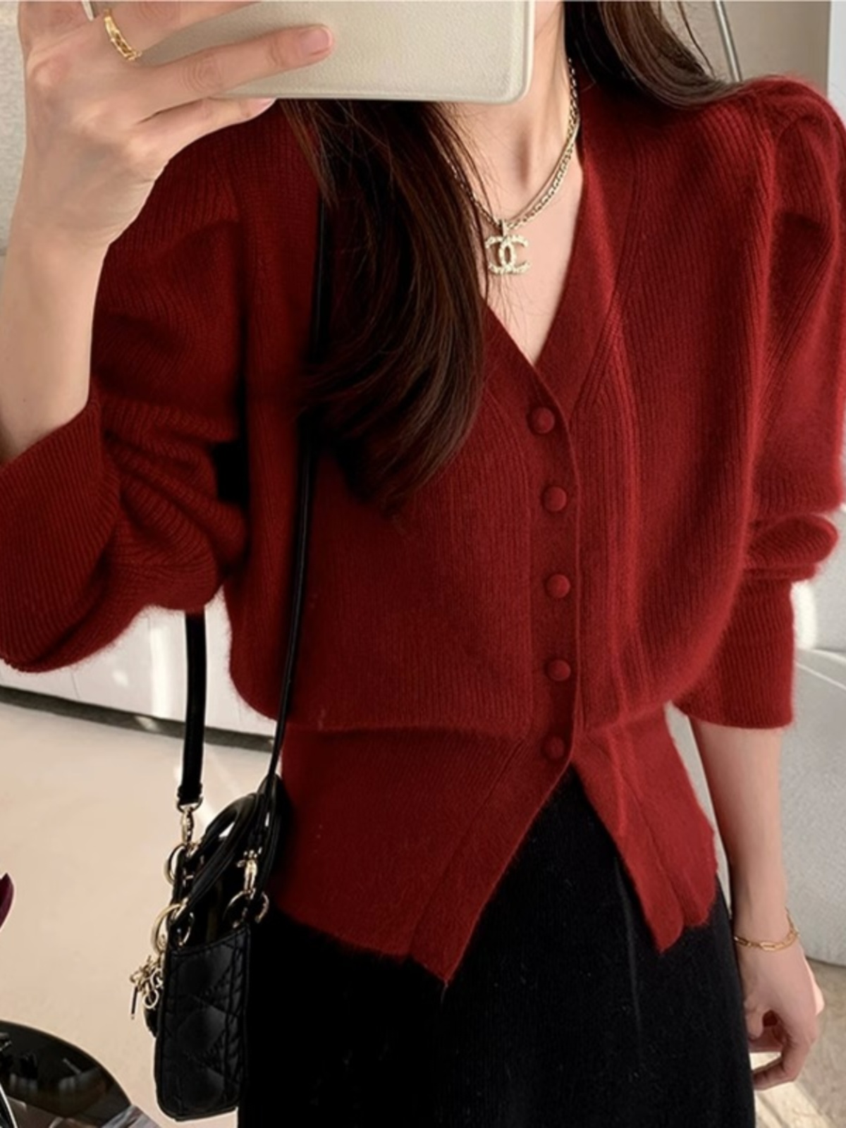 เสื้อโค้ทไหมพรมคอวีสีแดง แฟชั่ - Vintage Fashion Years บทวิจารณ์และราคา